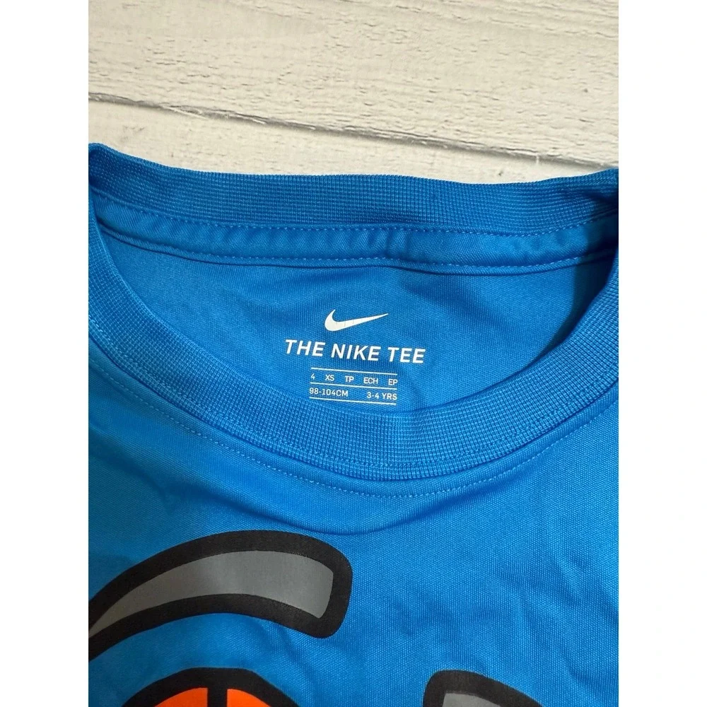 Nike‎ boys blue sports smiley face shirt size 4